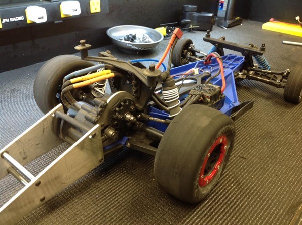 slash 2wd dragster build